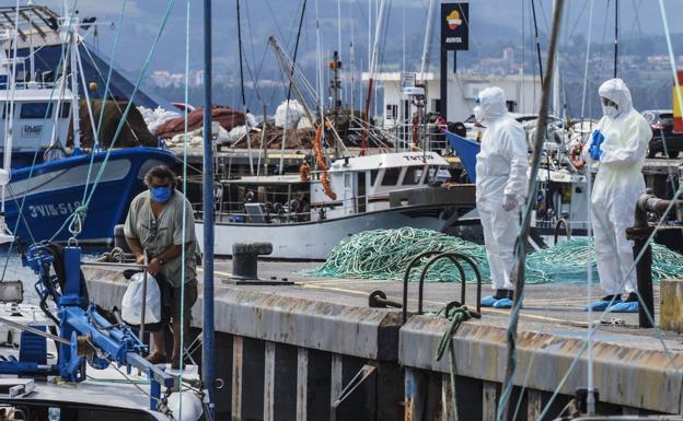 Abandonan el confinamiento en Solórzano los seis pescadores de Burela que dieron negativo