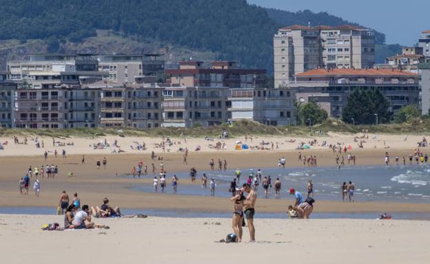 La Guardia Civil aumenta el control en zonas de ocio de lugares como Laredo y Liencres con 231 denuncias