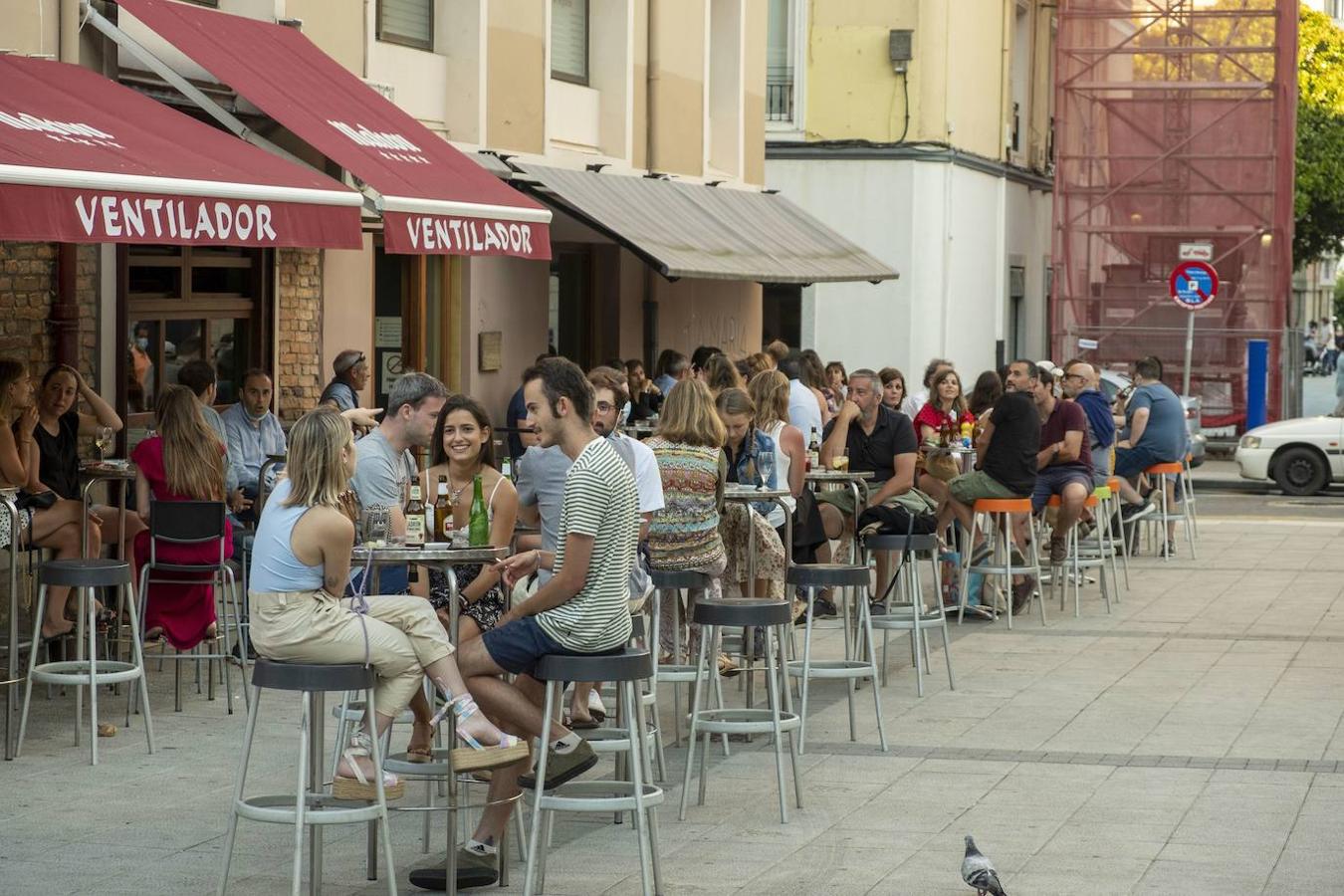 El 'tardeo' abarrota las terrazas