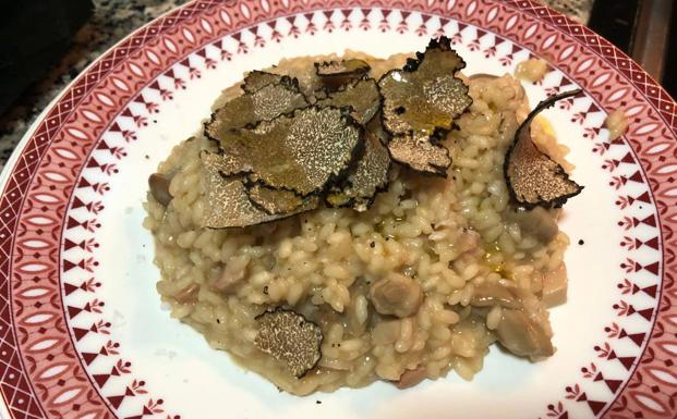 Hoy hacemos risotto de setas, foie y trufa