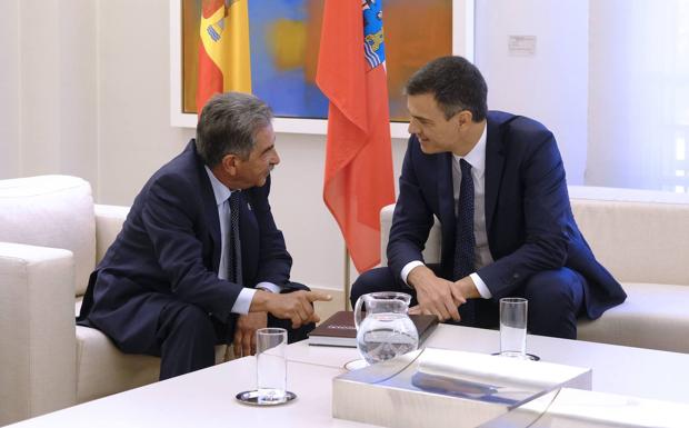 Revilla: «El acuerdo es bueno para España»