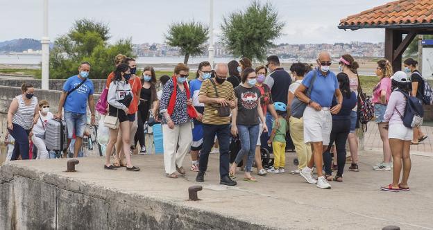 Los hoteles sobreviven gracias «al día a día» y a «unos buenos» fines de semana