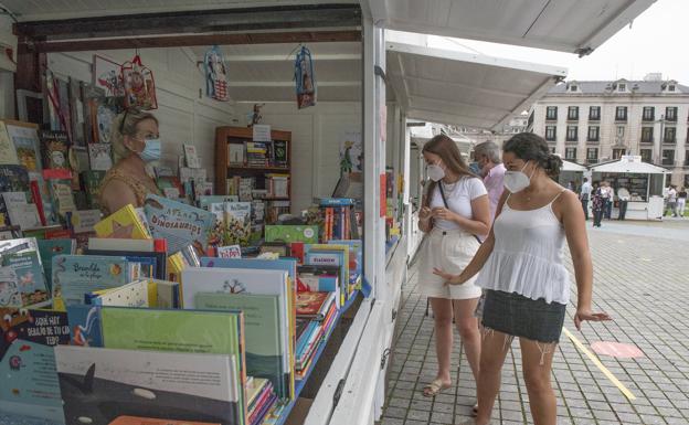 La Feria del Libro encara la recta final con las editoriales locales como protagonistas