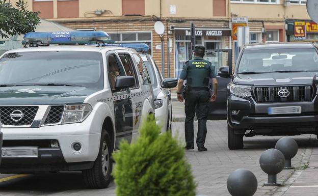 Diez detenidos en una macrorredada antidroga de la Guardia Civil en Cartes