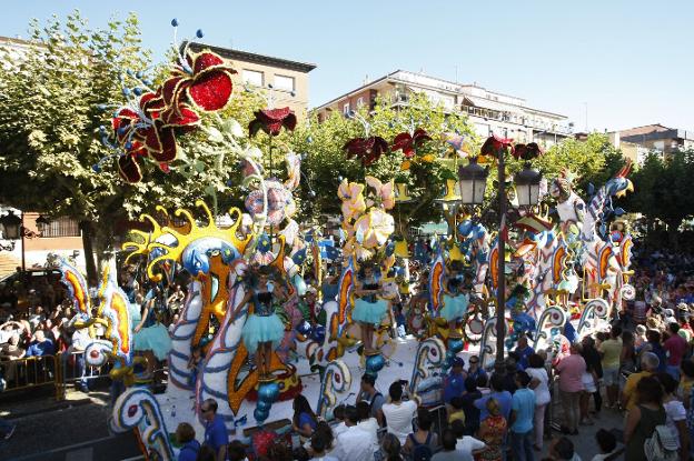 La cancelación de las fiestas supone un «palo» para la hostelería y el comercio