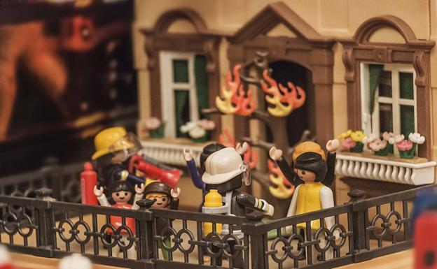 12.000 piezas de playmobil solidarias en Santander
