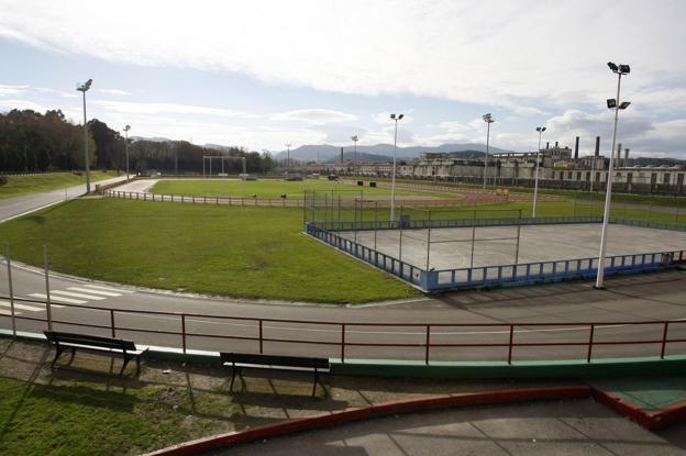El complejo deportivo Óscar Freire y El Patatal ya son de titularidad municipal