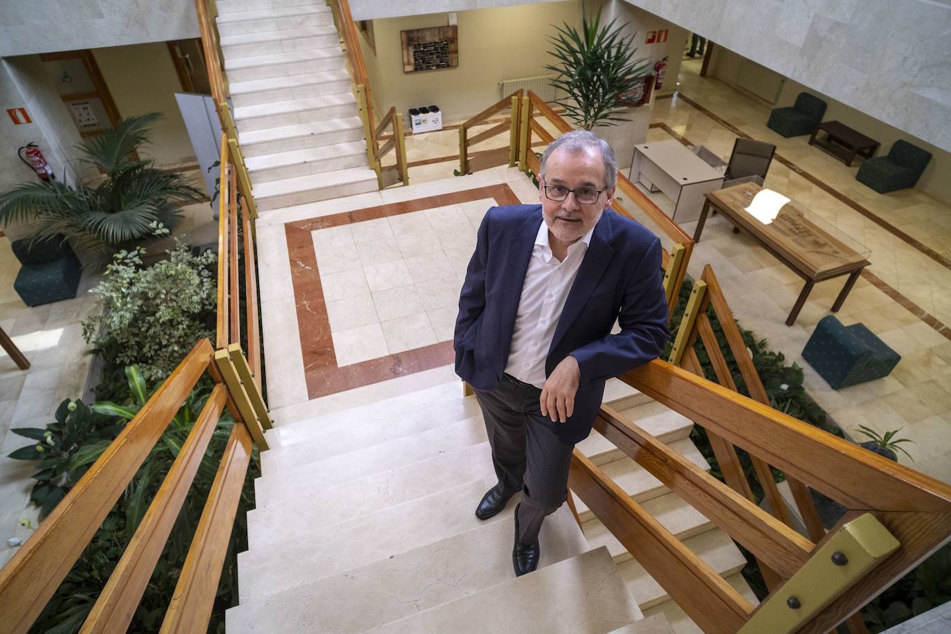 La UC se prepara para impartir clases presenciales y a distancia