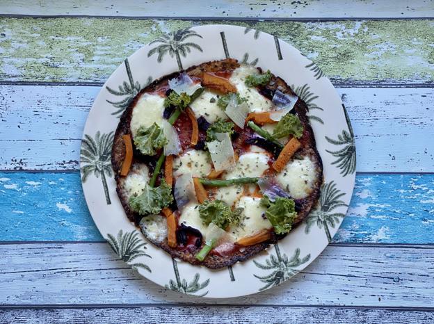 Si tus hijos no son fans de la coliflor, en esta pizza casera les encantará