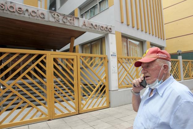 Dos contagiados en un brote en la residencia Alborada de Torrelavega