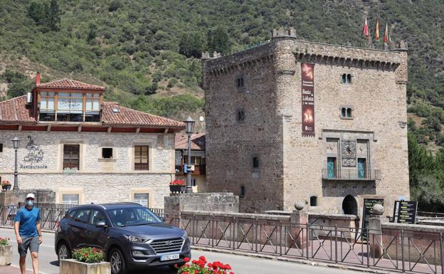 La Torre del Infantado tuvo en julio más de 5.000 visitantes, un millas más que en el mismo mes del pasado año