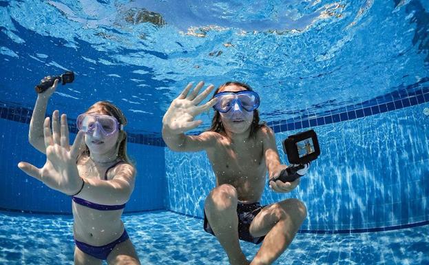 Las mejores cámaras de acción para grabar bajo el mar o en la piscina