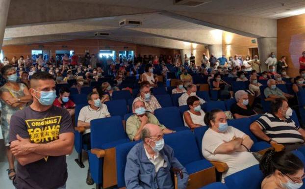 Meruelo convoca este domingo una protesta contra los okupas