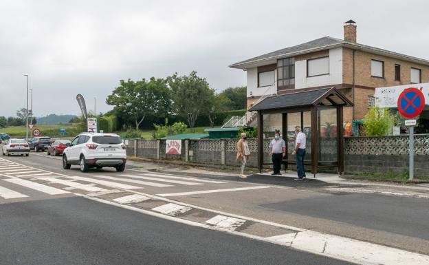 Polanco instala nuevas marquesinas de autobús en Rinconeda y Requejada