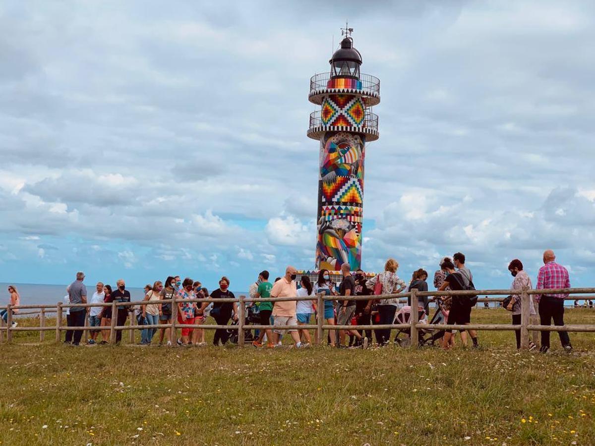 El faro de Okuda, visita de domingo