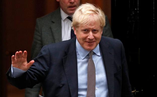 Johnson recupera la amenaza del 'brexit' abrupto al reanudar las negociaciones