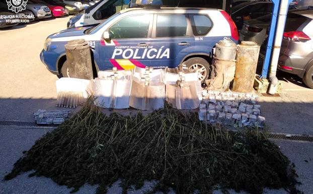 Un incendio en la calle Foramontanos destapa una plantación de marihuana que dos traficantes ocultaban en el ático