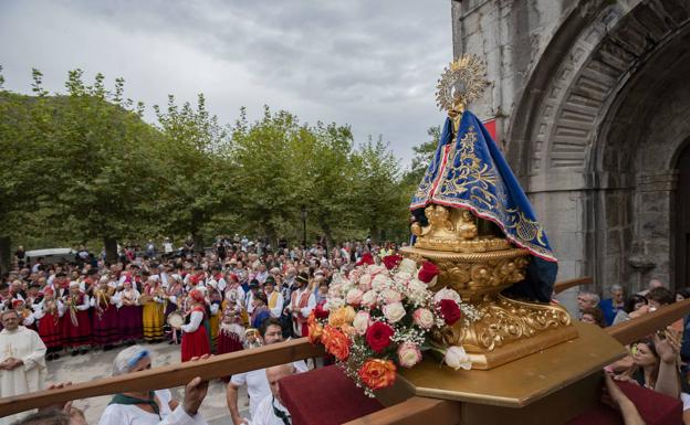 Una fiesta de La Bien Aparecida sin procesión de las antorchas y con aforos en las misas