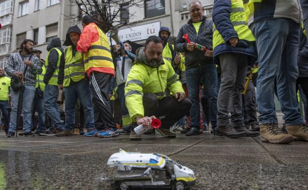 El conflicto laboral de las ambulancias se recrudece en plena fase de rebrotes