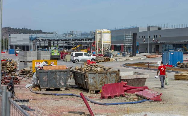 El centro comercial Bahía Real abrirá en la primera semana de diciembre