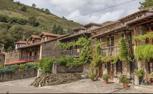 Pujayo, reducto del estilo y las tradiciones montañesas, premio Pueblo de Cantabria 2020