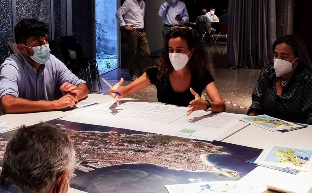 Las asociaciones piden más movilidad peatonal y transporte público para el nuevo plan urbanístico de Santader