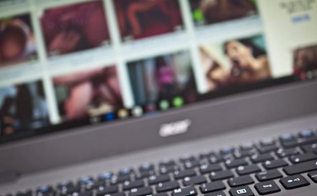 El porno se convierte en la escuela sexual de los adolescentes