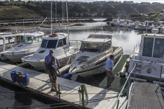 El Gobierno regional iniciará los trámites para legalizar el puerto de La Pozona de Miengo