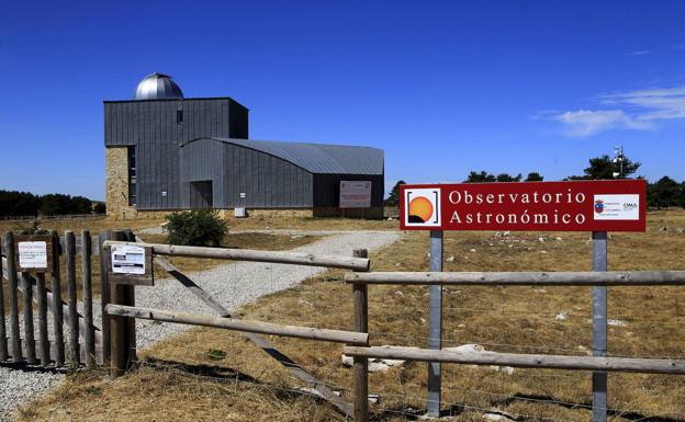 Disfruta de la Luna este sábado desde el Observatorio Astronómico de Cantabria