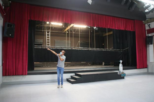 Marina de Cudeyo reabre hoy el Teatro de Orejo tras unas reformas de 72.000 euros