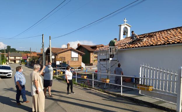 Polanco repara el tejado de la ermita de Soña para eliminar las goteras