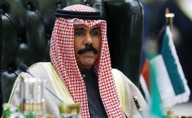 Luto en Kuwait por el emir que medió entre sus vecinos del Golfo