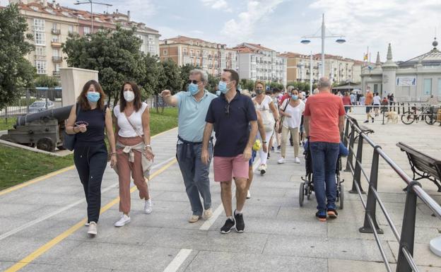 El coronavirus continúa su «buena evolución» en Cantabria, con un leve repunte de 44 contagios en las últimas 24 horas