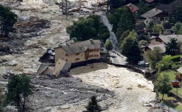 Un muerto y al menos 25 desaparecidos por la tormenta 'Alex' en Francia e Italia