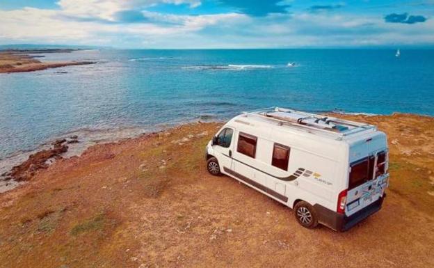 Ventajas de cambiar la oficina por una autocaravana y «trabajar sobre ruedas»