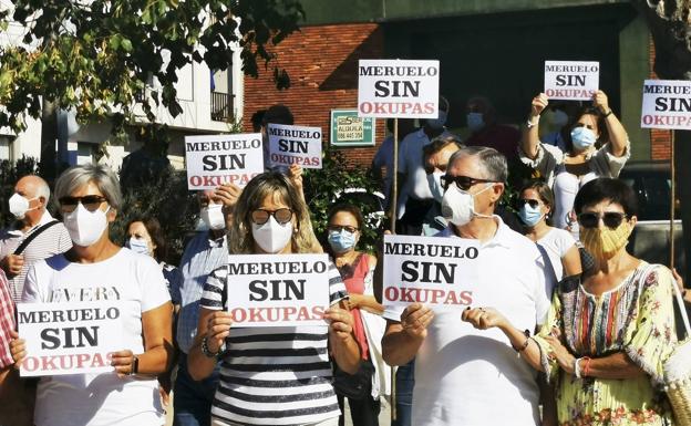 Los afectados por okupas creen que el protocolo de Interior «es un parche»