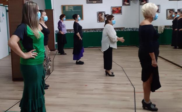 Vuelve el taconeo a la Casa de Andalucía de Castro Urdiales