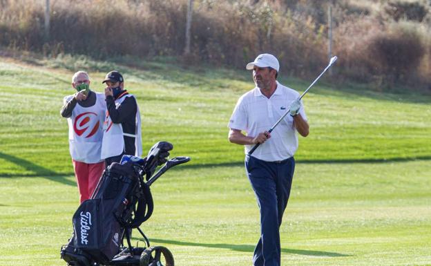 Manuel Elvira camina firme hacia el título nacional en Logroño