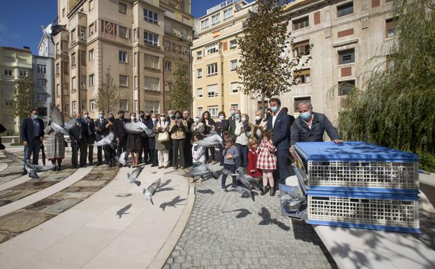 Santander recuerda a Vital Alsar con la celebración de una misa en La Catedral