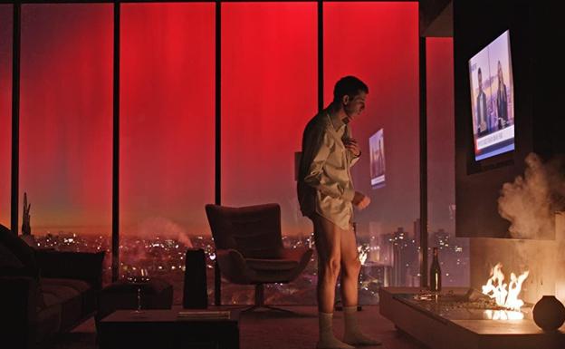 Mosquitos y langostas invaden Sitges