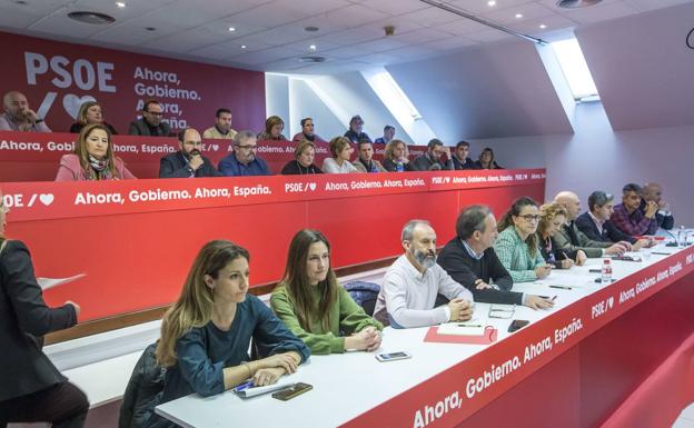 Zuloaga reivindica que PSOE «nació para gobernar y tiene un plan para Cantabria»