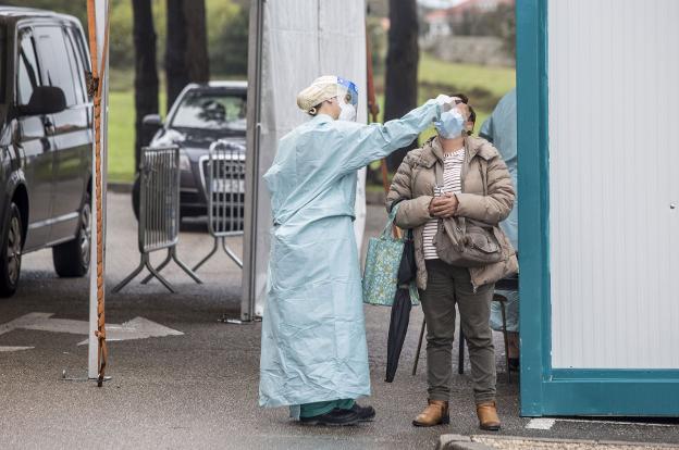 «La situación es preocupante pero no alarmante, no contemplamos confinar»