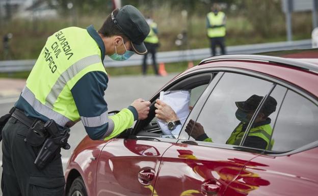 España avanza hacia el estado de alarma tras la petición de ocho comunidades