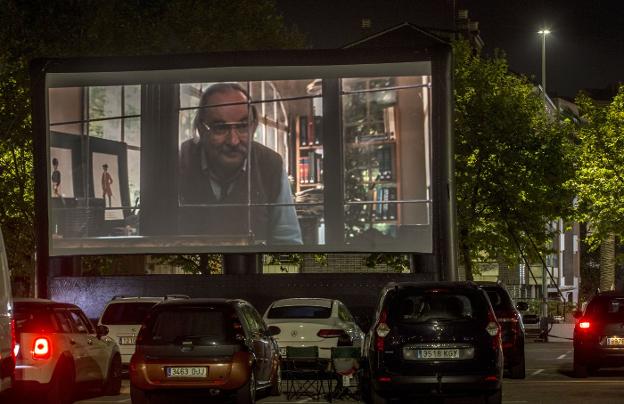 El Ayuntamiento amplía a un día más el autocine de Halloween y adelanta una hora las proyecciones