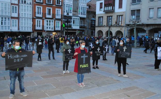 Reinosa estudiará posibles ayudas y exenciones para los empresarios de la ciudad