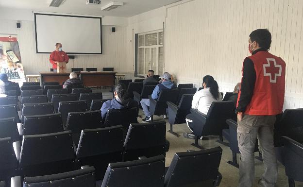 Cruz Roja impartió en Potes un taller sobre la lucha contra la pobreza energética