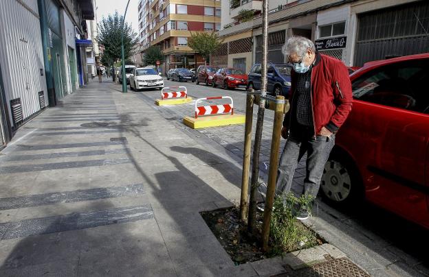 Vecinos de La Inmobiliaria critican la falta de limpieza y de seguridad en el barrio