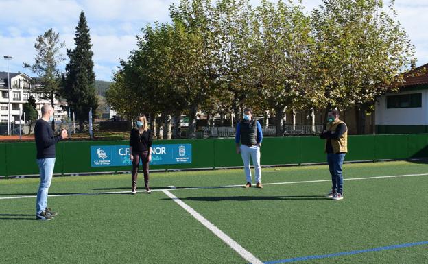 Adjudicada la renovación del césped artificial del campo de Vimenor por 195.500 euros