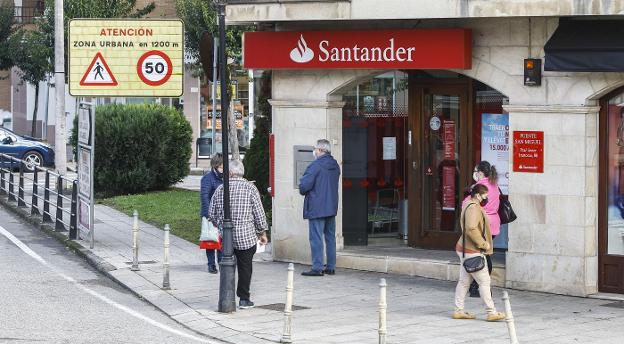 Más del 40% de los municipios cántabros no cuenta ya con oficinas bancarias