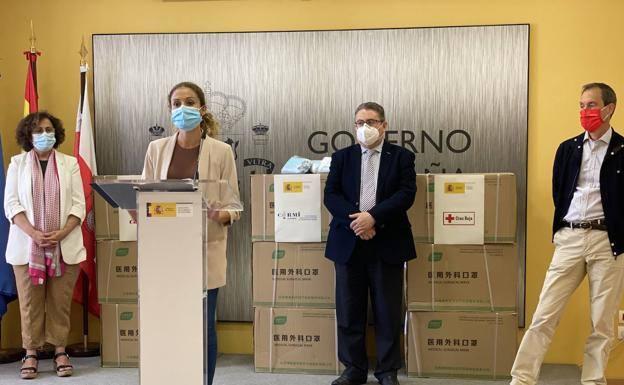 Organizaciones sociales de Cantabria recibirán el lunes otras 128.000 mascarillas para repartir a la población vulnerable